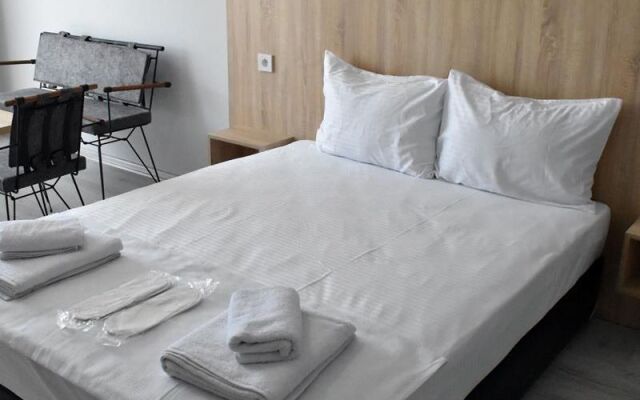 Palace Suit Hotel