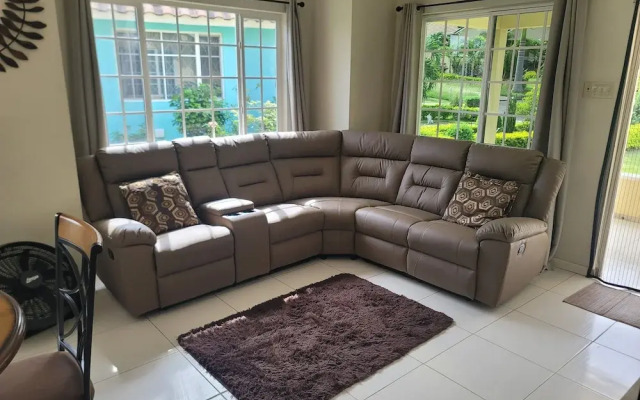 Soleil Coastal Retreat
