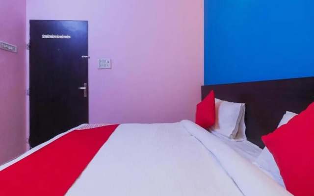 OYO Flagship 80515 Hotel Shivam Palace