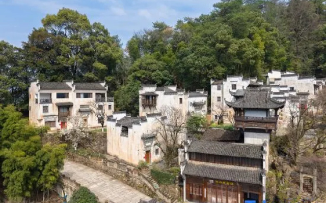 Yishan Jumeisu, Wuyuan, Wuling – Outside – Shangrao