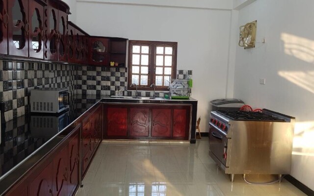 Nilaveli Star View Hotel