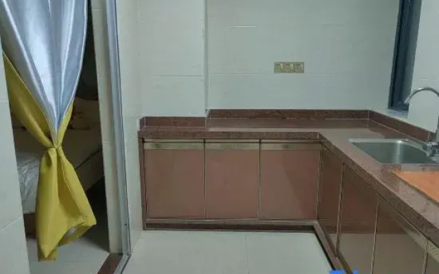 Youyi Theme Apartment (Quanzhou Dongche Station)