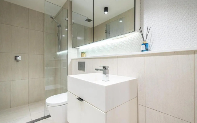 Brightly place 1BR1BA in south yarra+WIFI+Balcony