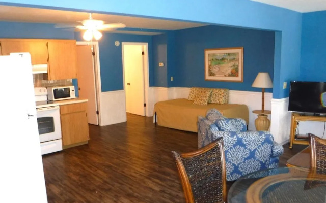 Waterside Inn on the Beach