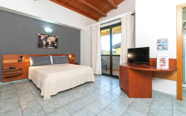 Hotel with swimming-pool in Arborea