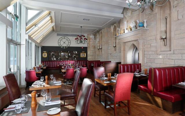 Macdonald Inchyra Hotel & Spa