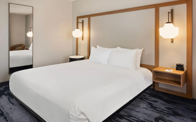 Fairfield Inn & Suites Columbus East