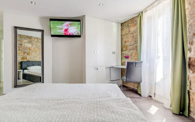 Split Suites - Center Rooms Olga i Petra