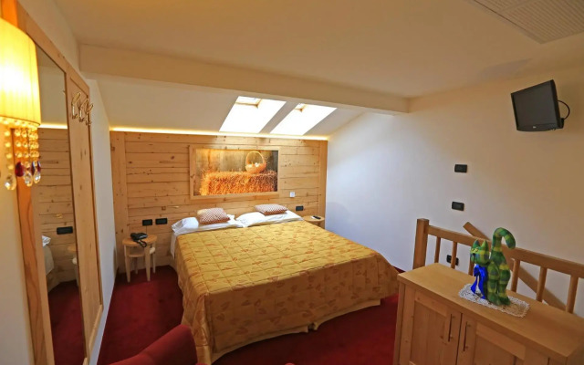 Hotel Ladina