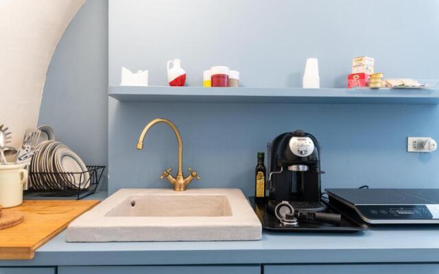 Corso Mazzini White Houses