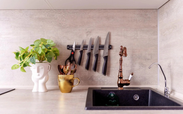 Apart Mari на набережной Генерала Карбышева 4