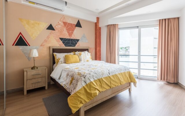 Estancia Casa Real Vista a Zona Colonial