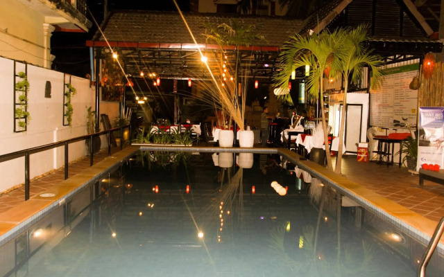 Tropical Breeze Guesthouse