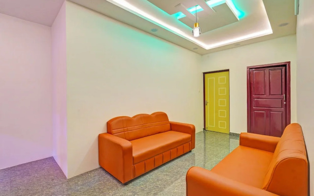 Oyo 822990 Dhanas Best Ambience