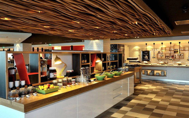 Holiday Inn Express Amsterdam - Arena Towers by IHG