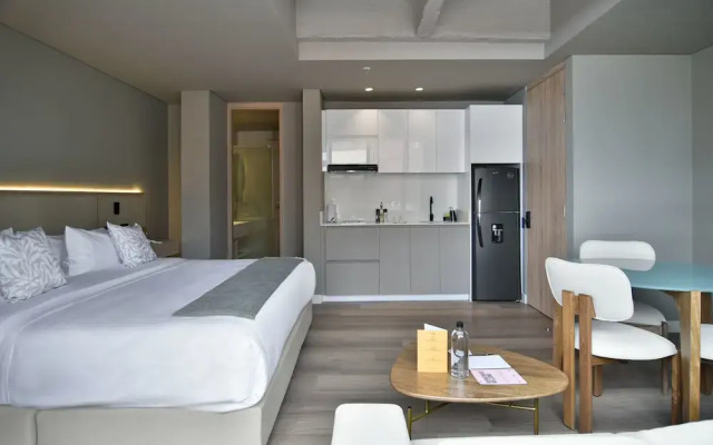 w Prestigious 2BR w/ Radiant Deco in Unicentro
