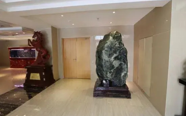 Blossoming Quality Hotel