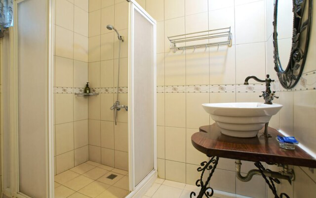 Hou Niao Fei Xing B&B