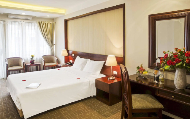 Thang Long Espana Hotel