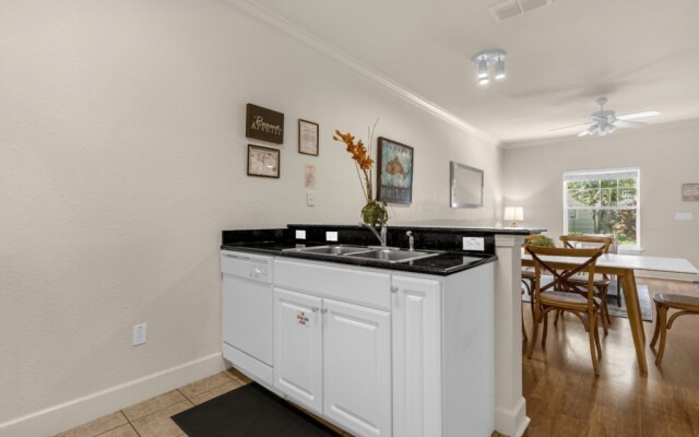 3 Bedrooms / 2 Bathrooms / Lucaya Village (8-106), Kissimmee, US