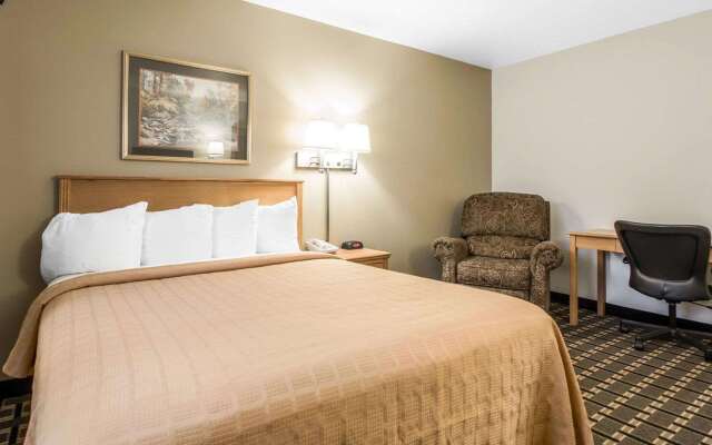 Quality Inn Mauston I-90