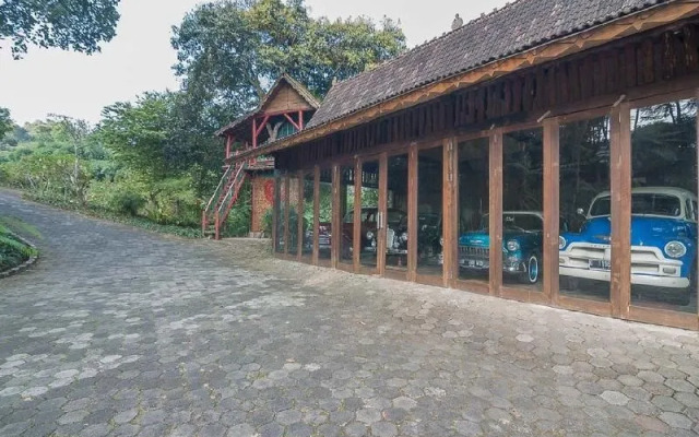 RedDoorz Resort @ Lembang 2