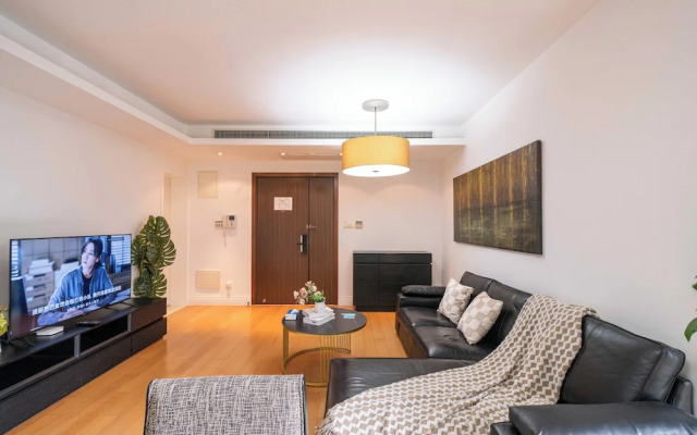 Tyms 3BR 2BA Apartment in Xujiahui