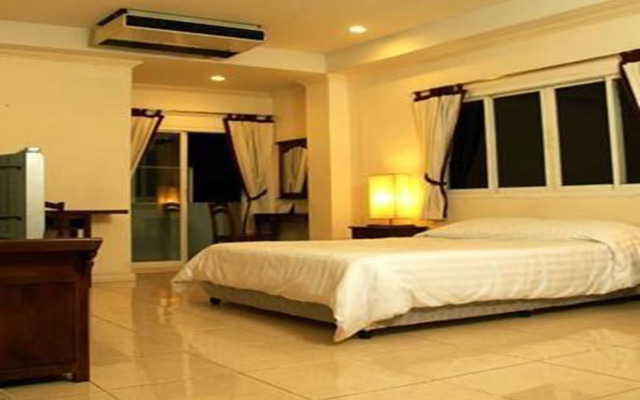 Royal Pimand Serviced Apartment