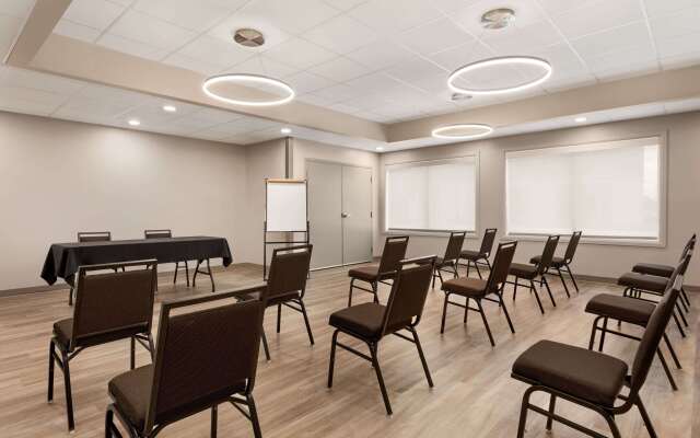 Microtel Inn & Suites by Wyndham Lac-Megantic