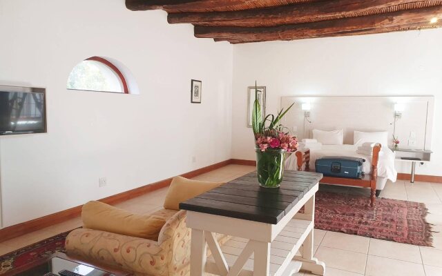 Val du Charron Wine and Leisure Estate Guesthouse