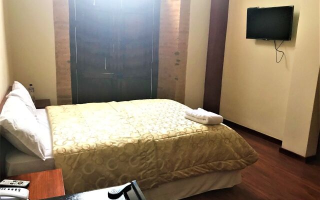 Flore Hotel Boutique