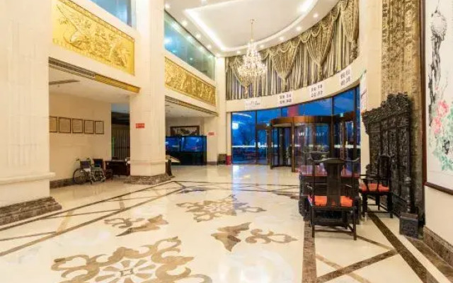 Huatai Hotel