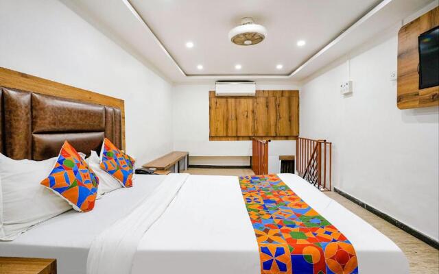 Fabhotel Babas Residency
