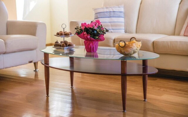 Beautiful Home in Kastav With Wifi and 3 Bedrooms