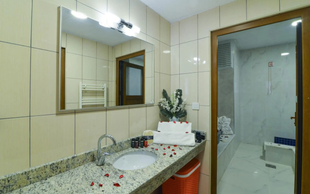 Grand Ozgul Thermal Holiday Village