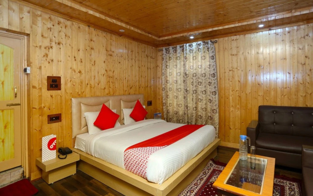 OYO 18391 Hotel Royalton