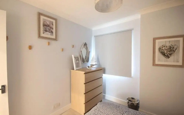 43B Medmerry Park 2 Bedroom Chalet