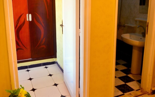 Port Said Hotel & Apartments