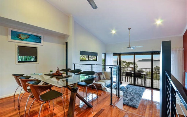 Panorama Apartments – Balcony – Hamilton Island