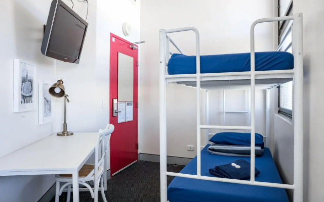 Wake Up! Sydney - Hostel