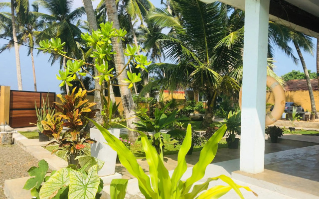 Ocean Caves, Balapitiya