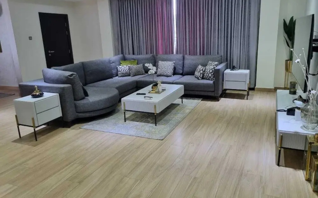 Ebs Legends Two Bedroom Embassy Garden