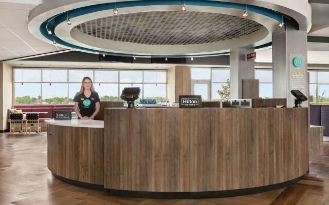 TRU BY Hilton Sebring