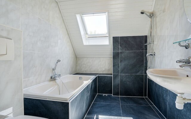 Scenic Villa Near Bergen Close To the Sea