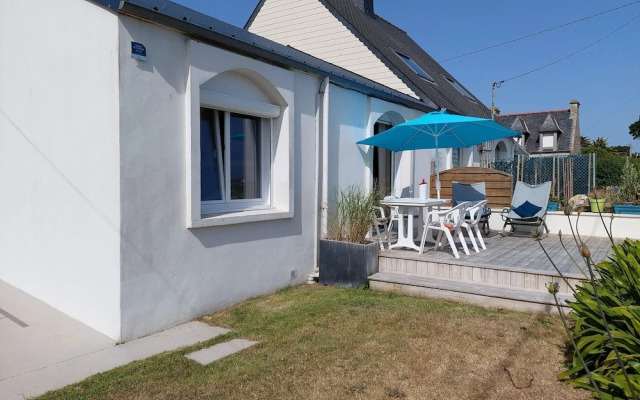 Apartment in Plouguerneau by Sandy Beach