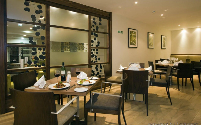 Holiday Inn Stevenage by IHG