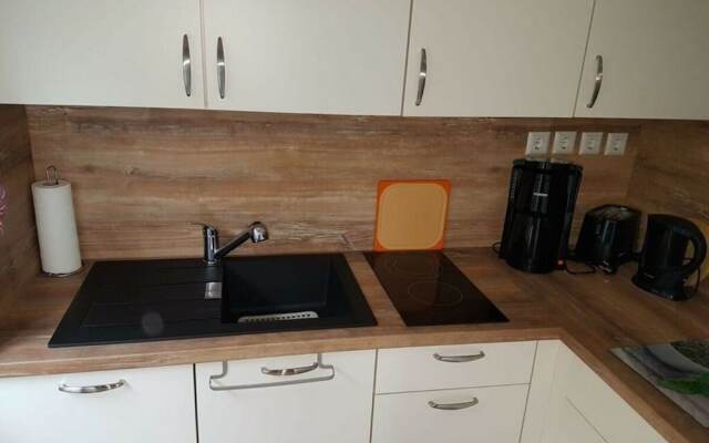 Haus Elfi Modern Retreat