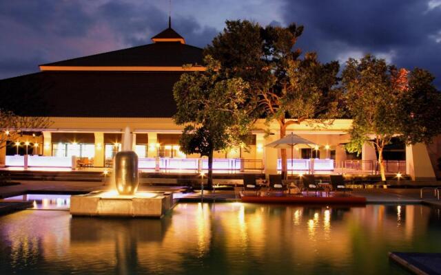 The Nouveau Chumphon Beach Resort & Golf