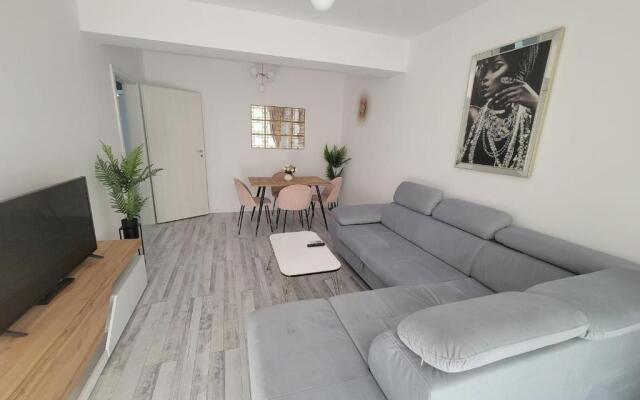 Apartament Maurer Imobiliare