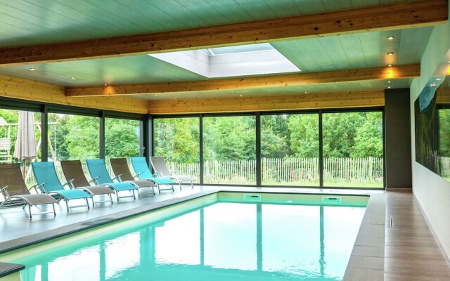 Modern Villa with Indoor Pool & Hot Tub in Malmedy